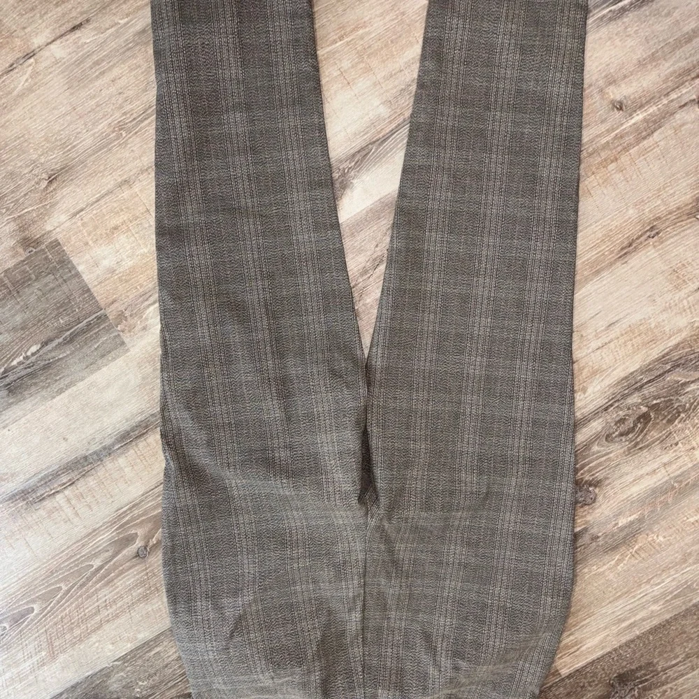 Cato Brown Plaid Straight Leg Women's Pants - Picture 3 of 3